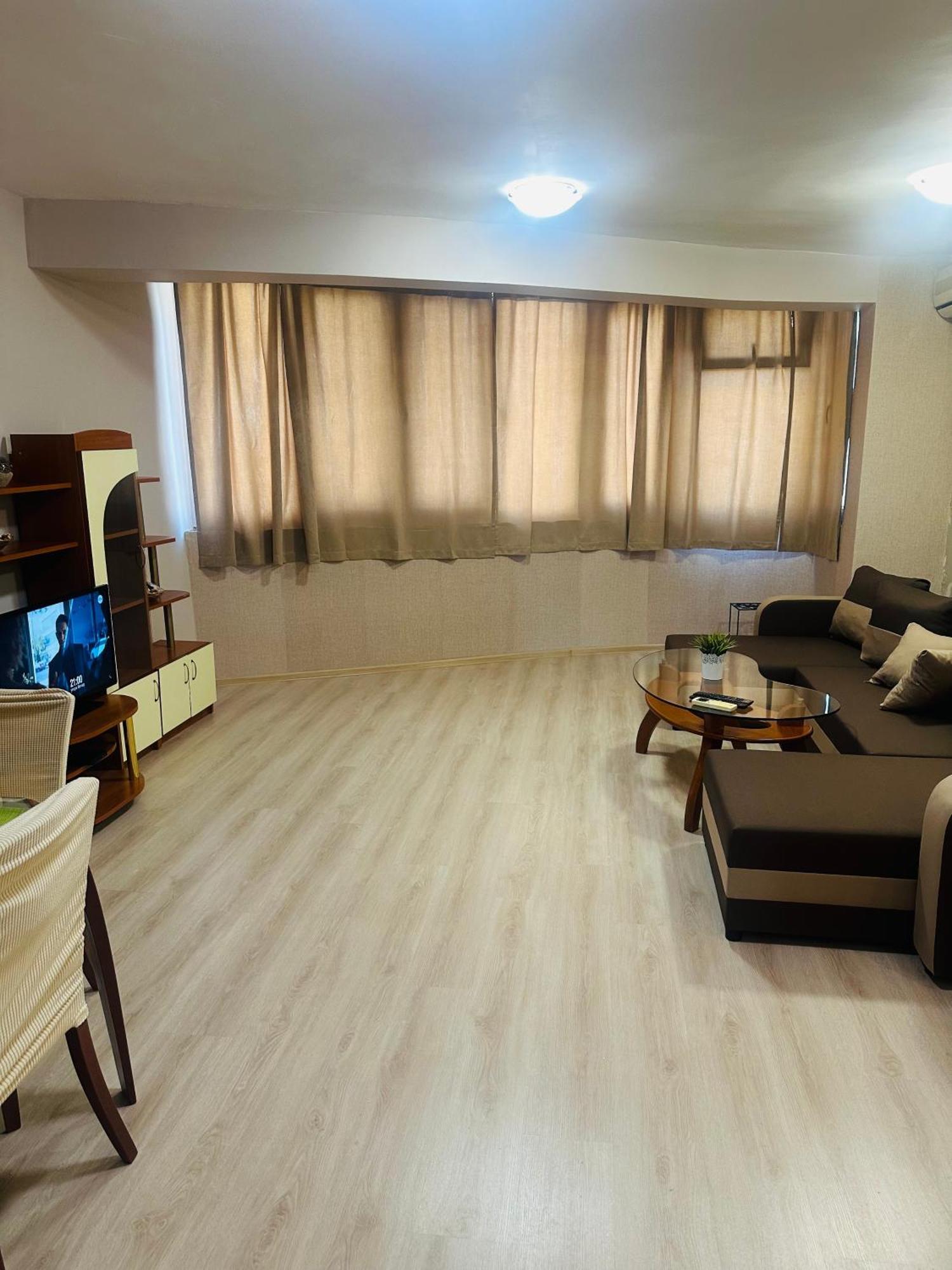 Lux Apartment Sisi Burgas City Exterior foto